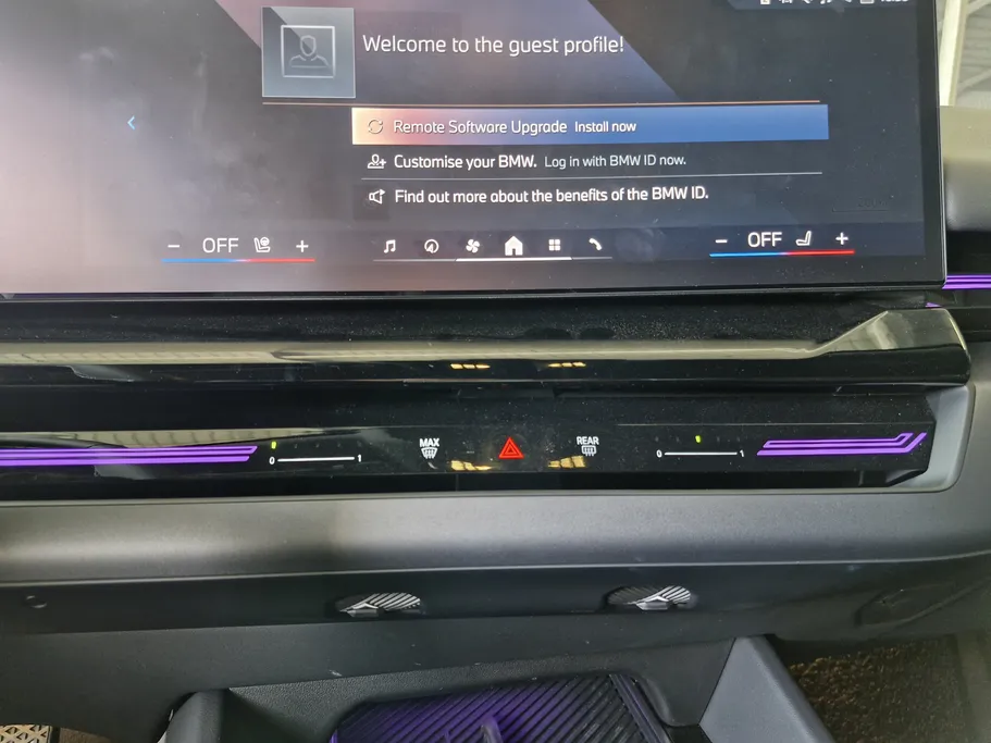 بي ام دبليو الفئة الخامسة 520i 2024 