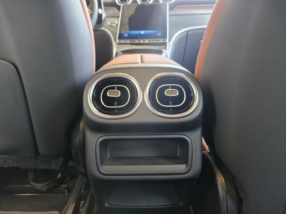 مرسيدس GLC 300 2025 