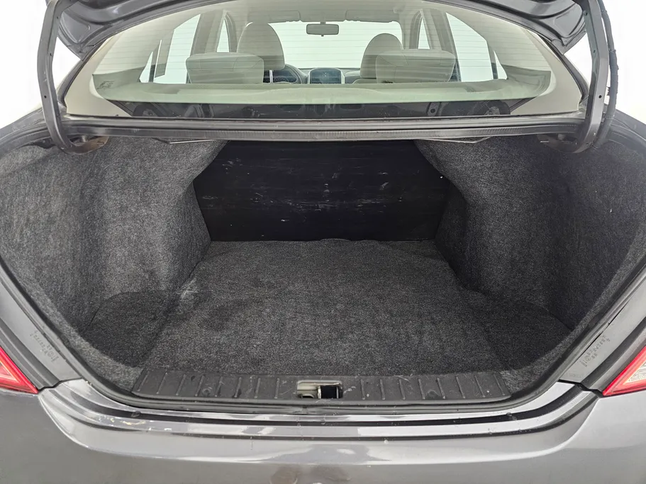 2023 Nissan Sunny SV Comfort 