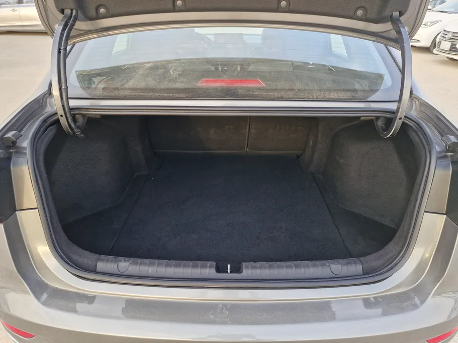 2023 جيلي Emgrand GF 