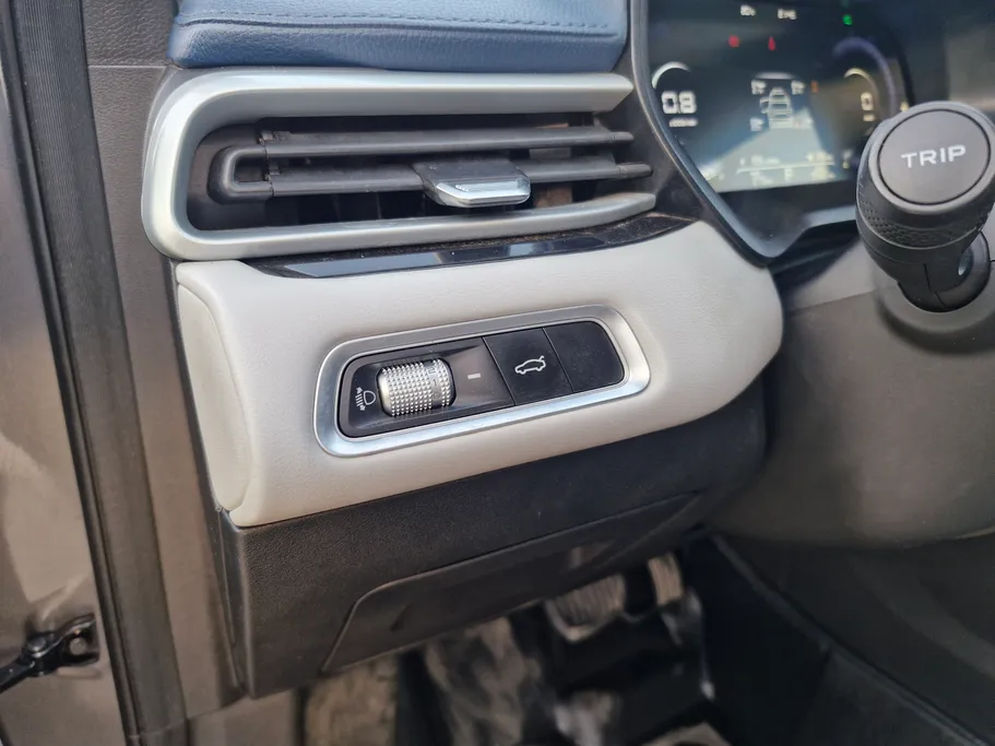 2023 جيلي Emgrand GF 