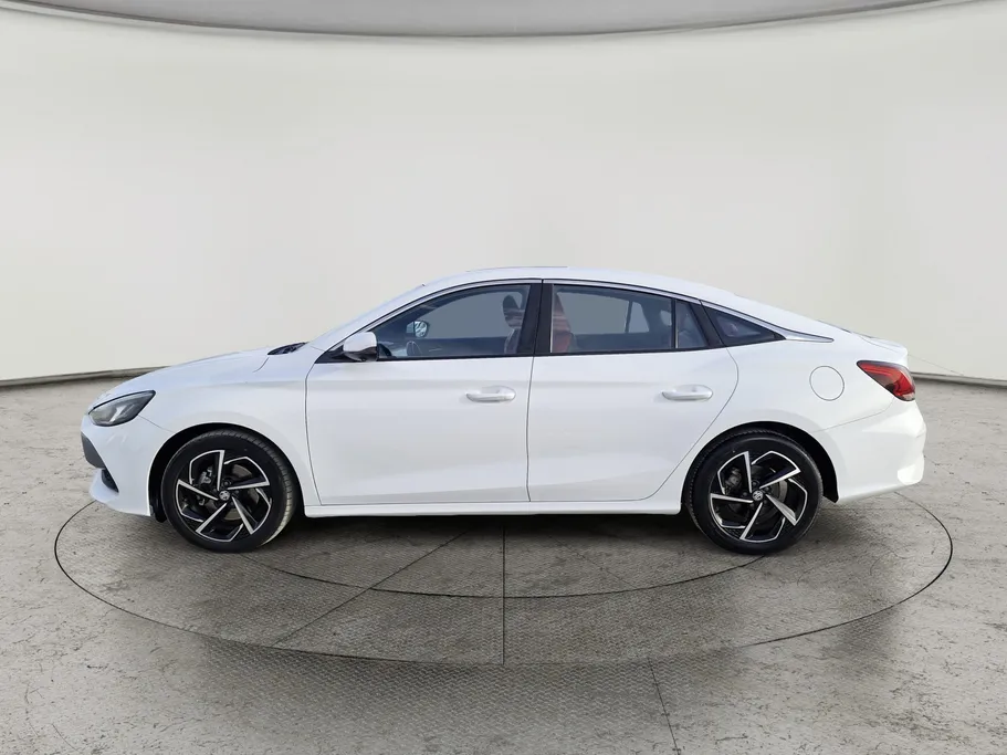 ام جي جي تي LUX 2023 