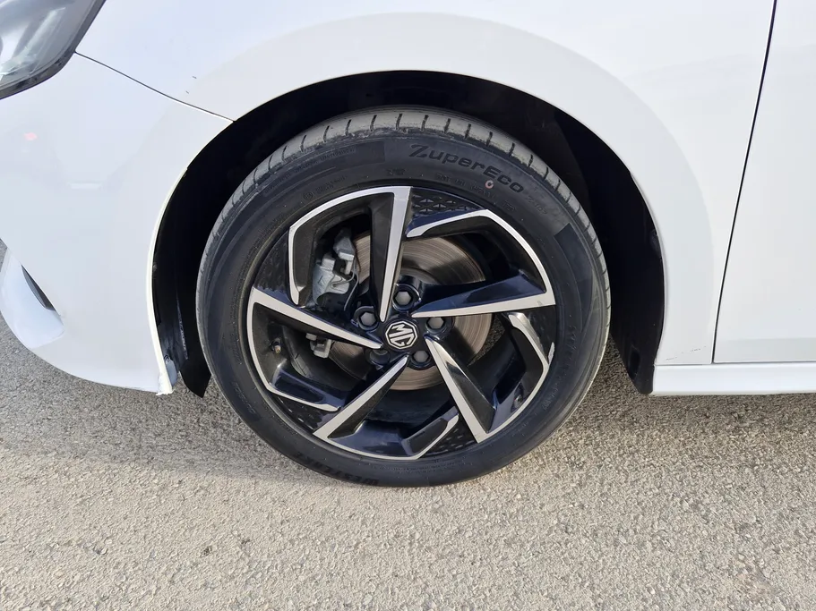 ام جي جي تي LUX 2023 