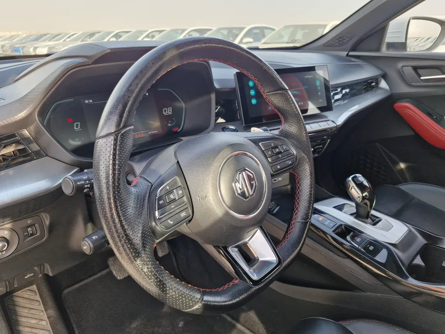 ام جي جي تي LUX 2023 