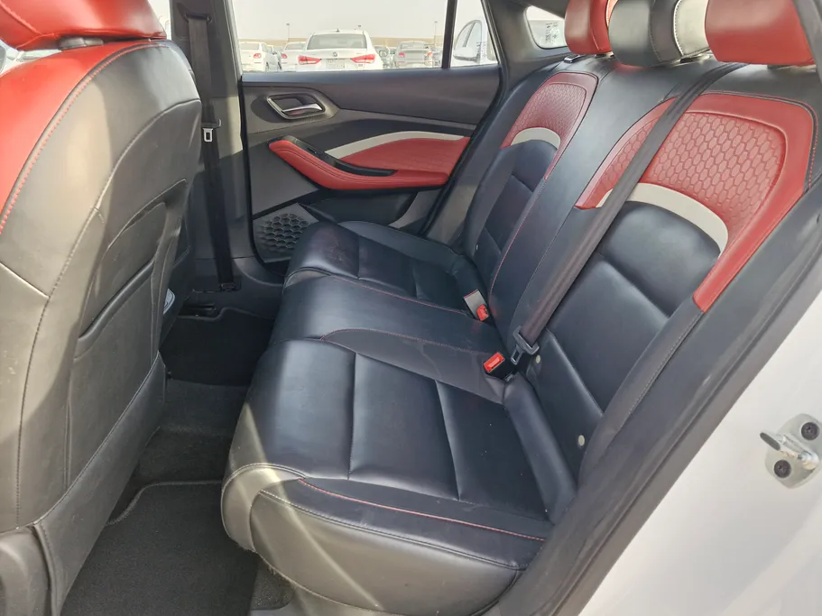 ام جي جي تي LUX 2023 