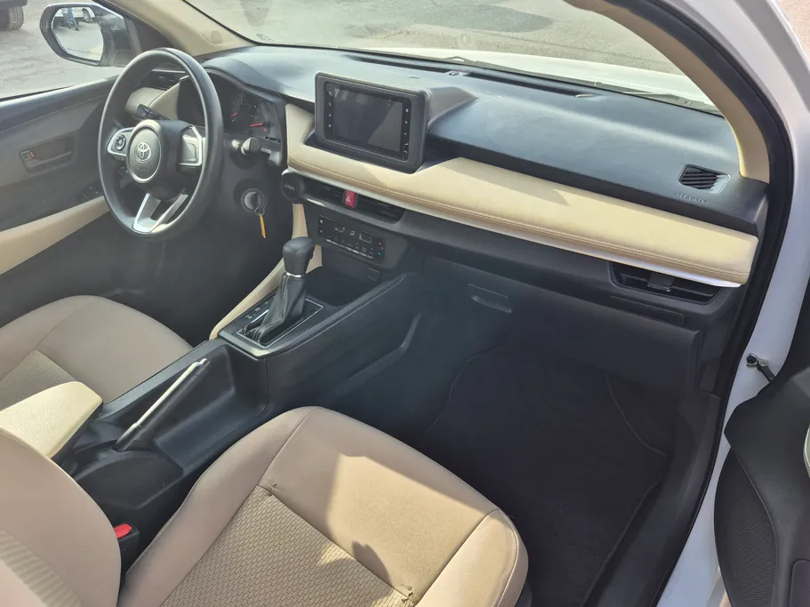 تويوتا يارس Y 2023 