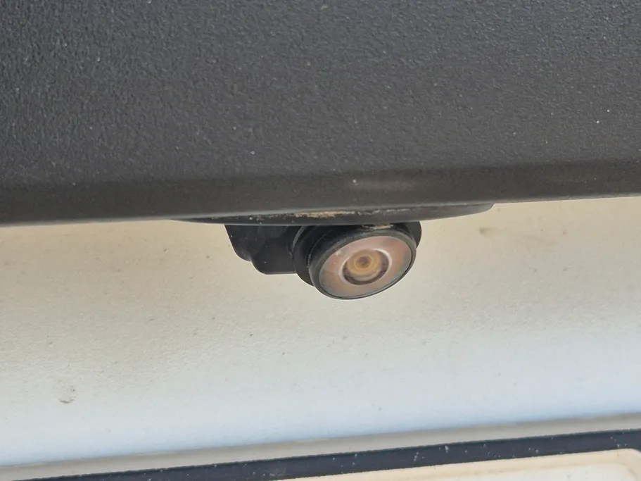 تويوتا يارس Y 2023 