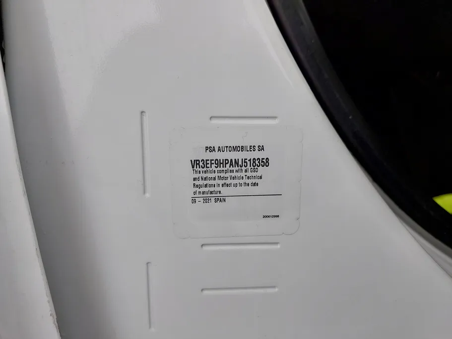 2022 Peugeot Partner Short van 