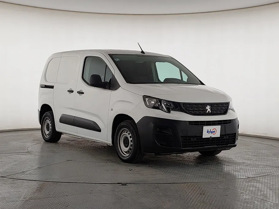 2022 Peugeot Partner Short van 