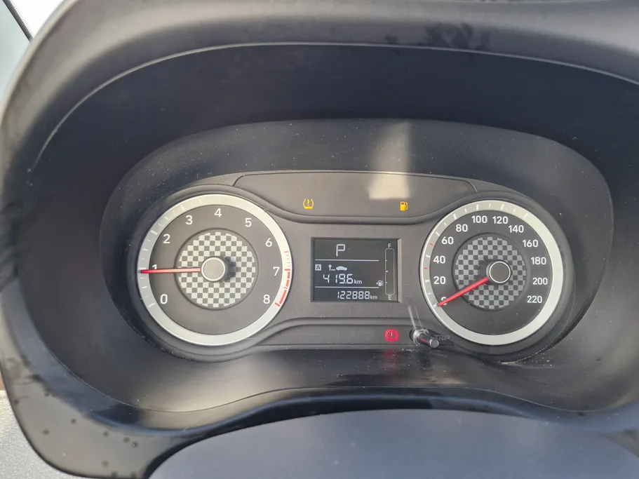 هيونداي Grand i10 فلييت 2023 