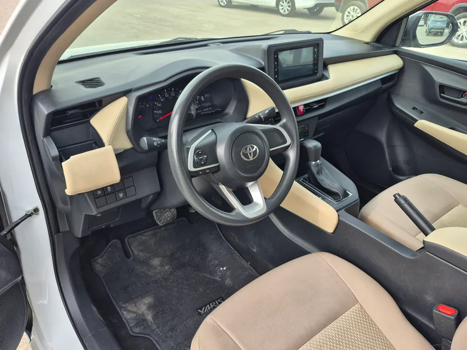 تويوتا يارس Y 2023 