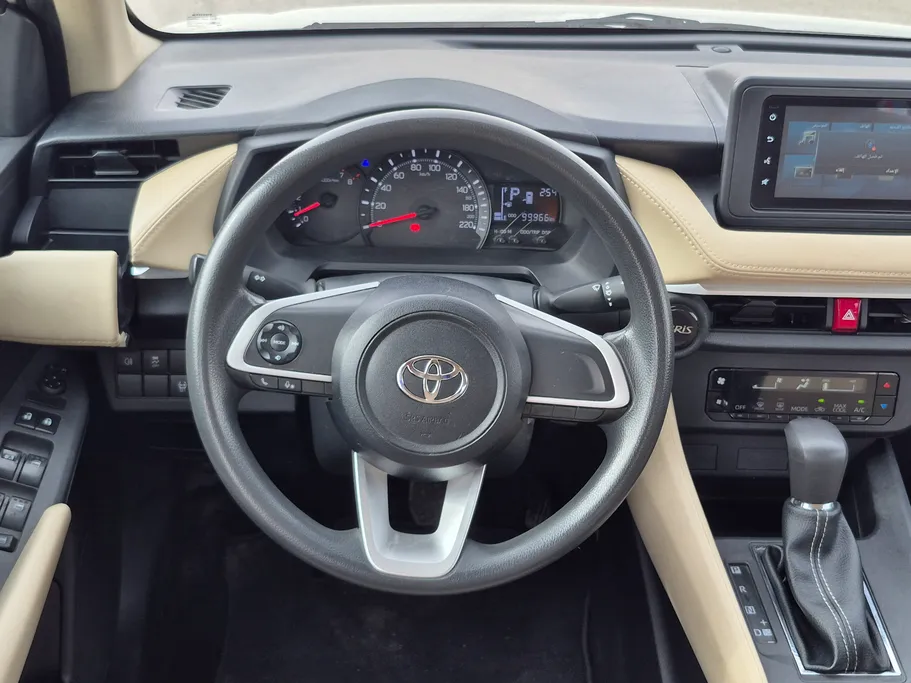 تويوتا يارس Y 2023 