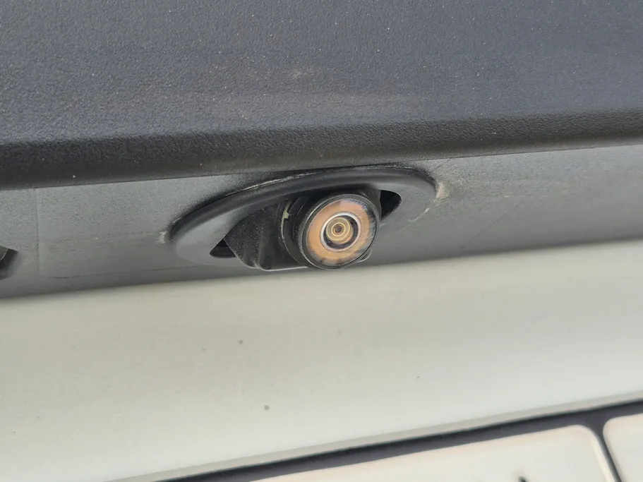 تويوتا يارس Y 2023 