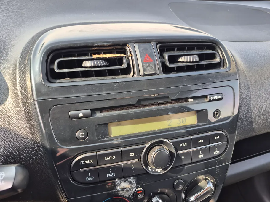 2021 Mitsubishi Attrage GLX LL 