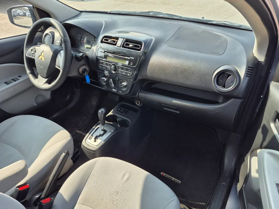 2021 Mitsubishi Attrage GLX LL 