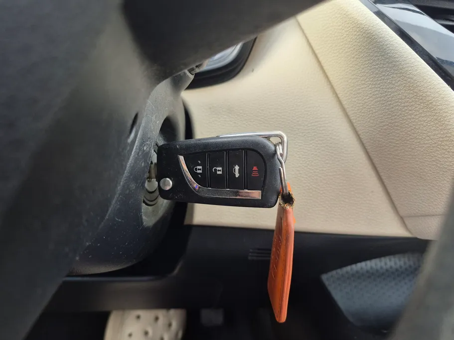 تويوتا كورولا XLI 2023 