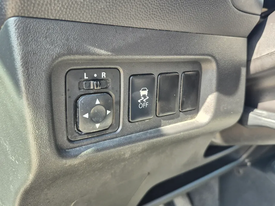 ميتسوبيشي اتراج L 2021 