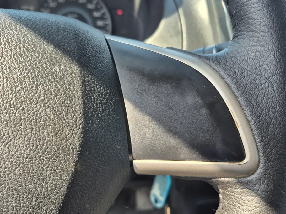 ميتسوبيشي اتراج L 2021 