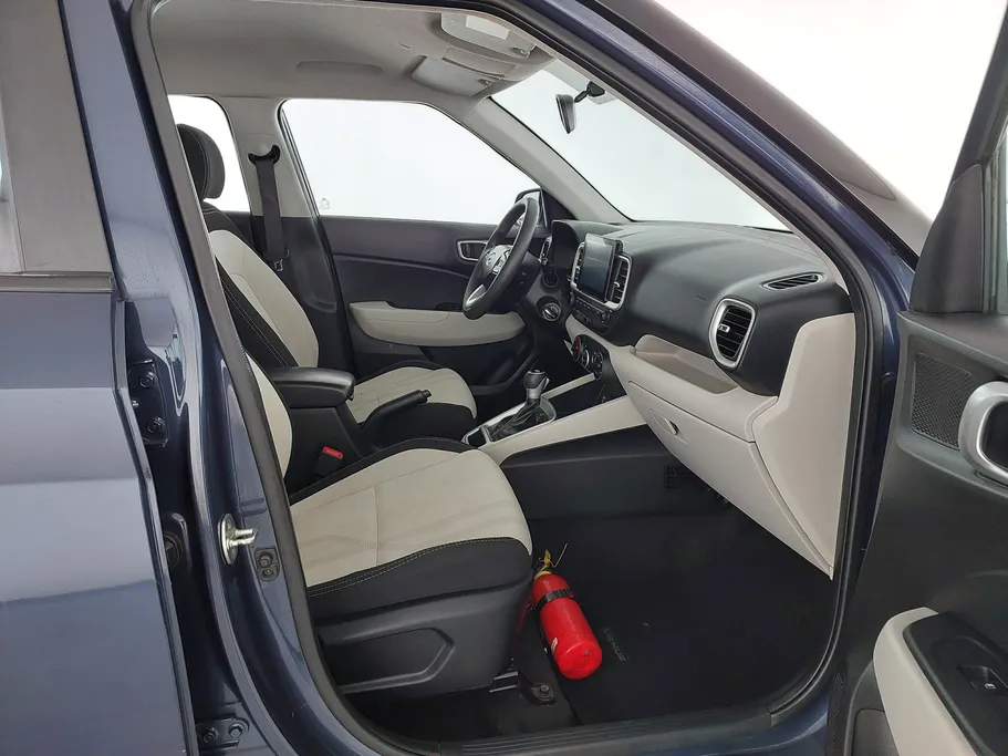 2024 Hyundai Venue Smart 