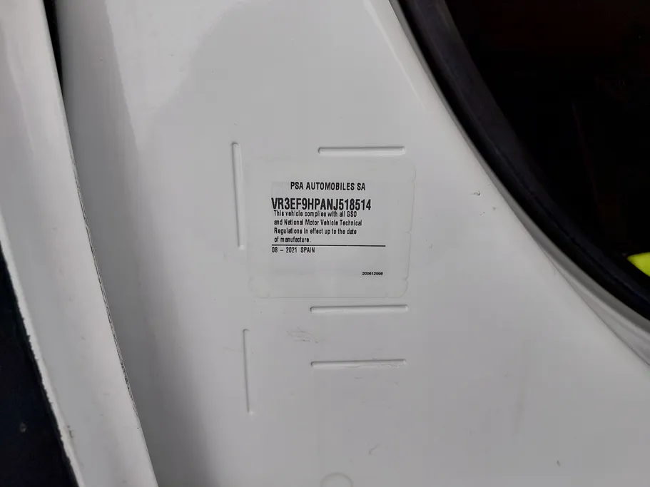 2022 Peugeot Partner Short van 