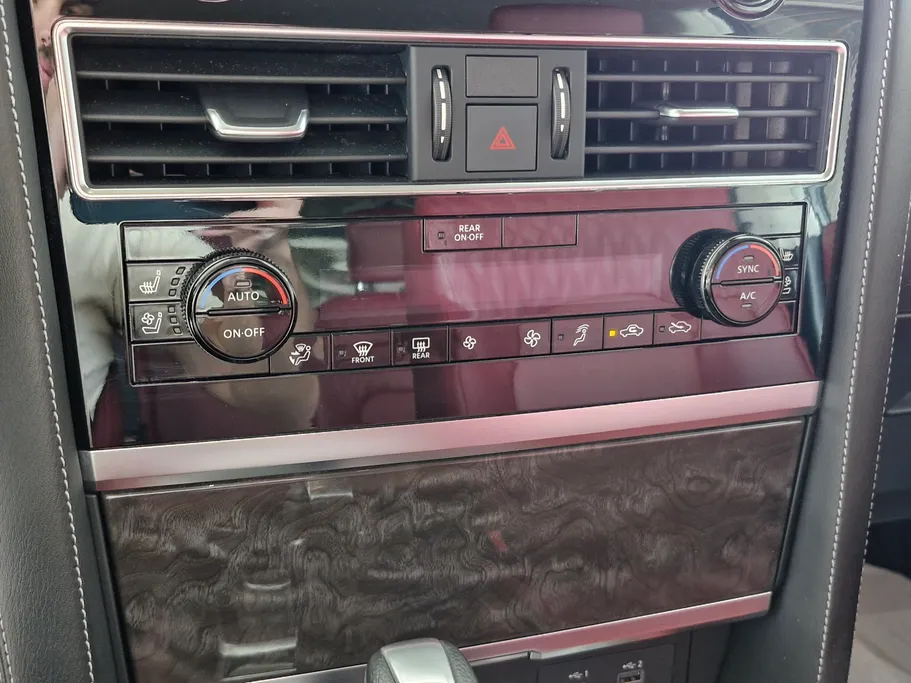 2024 Nissan Patrol Platinum 