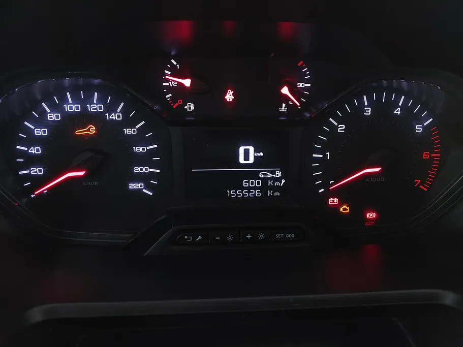 2022 Peugeot Partner Short van 