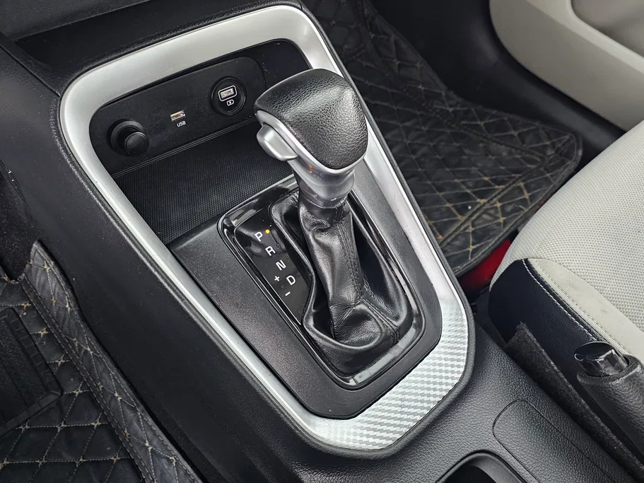 كيا سونيت LX 2022 