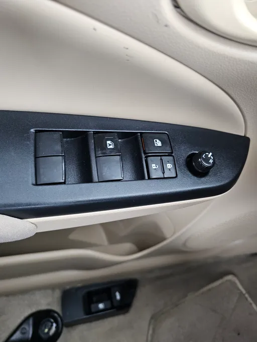 تويوتا يارس Y 2021 