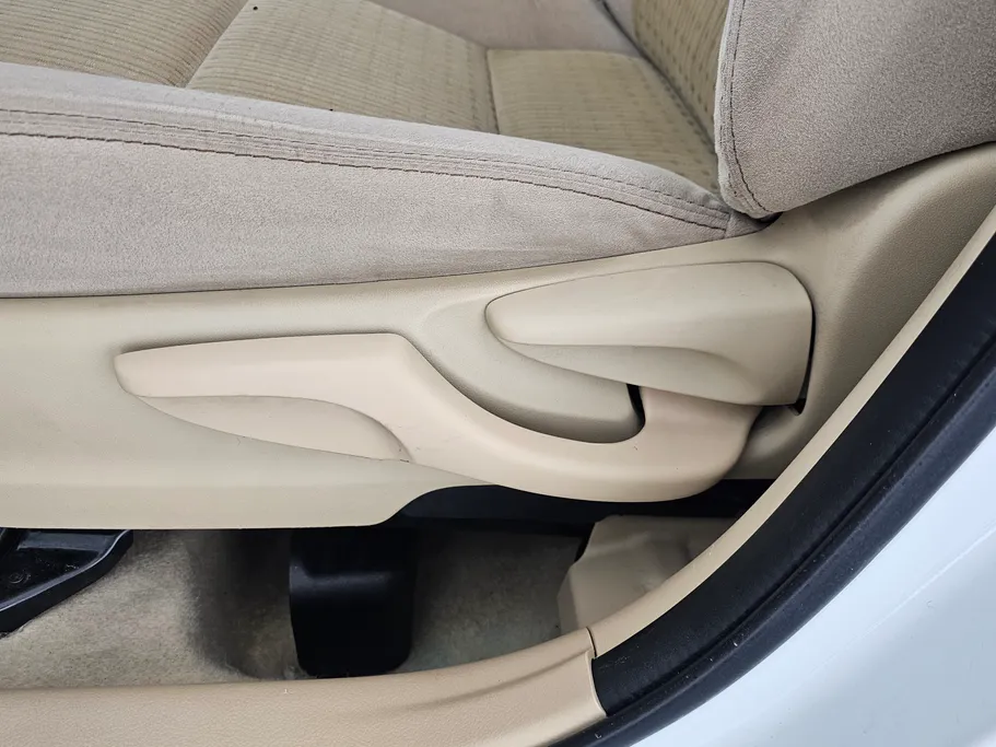 تويوتا يارس Y 2021 