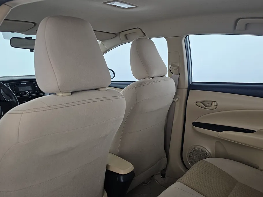 تويوتا يارس Y 2021 