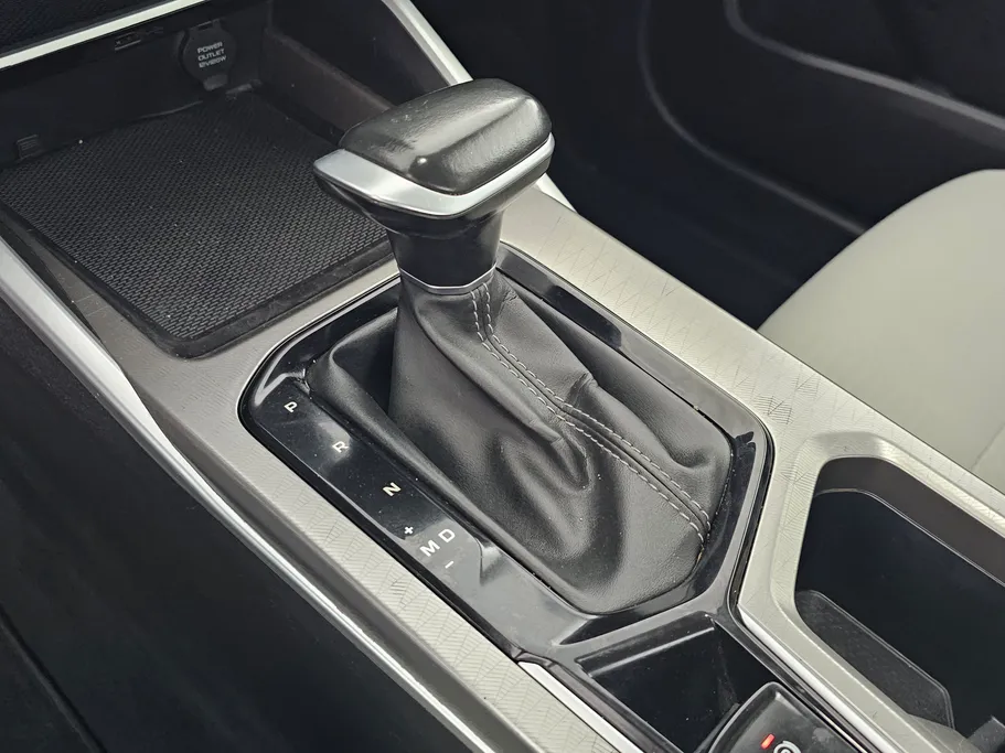 جيلي امجراند GS 2024 