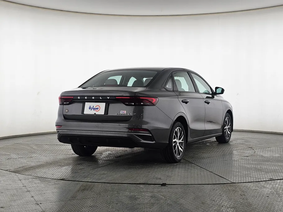 جيلي امجراند GS 2024 