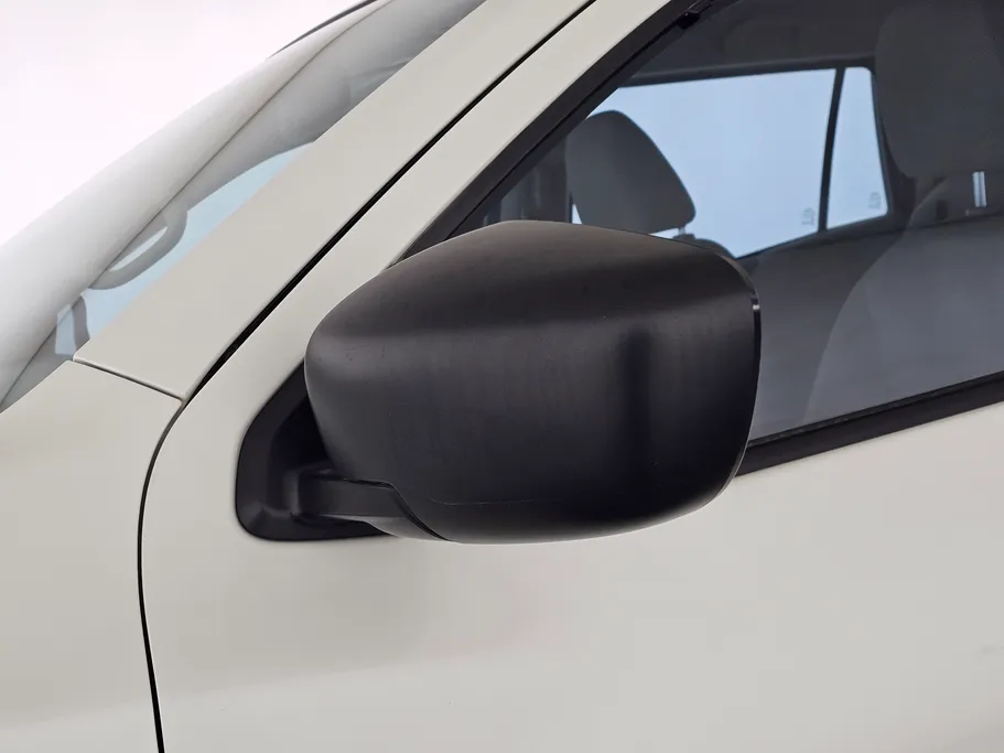 2023 Nissan Xterra SE 