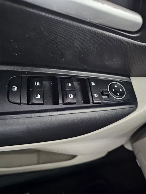 كيا سونيت LX 2023 