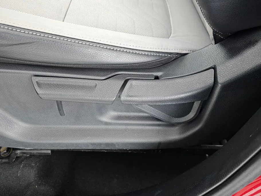 كيا سونيت LX 2023 