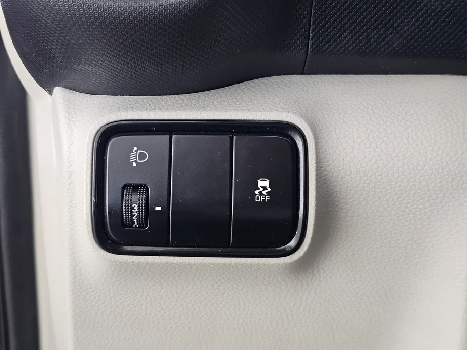 كيا سونيت LX 2023 