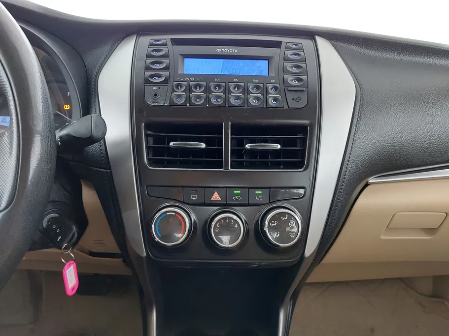 تويوتا يارس Y 2020 