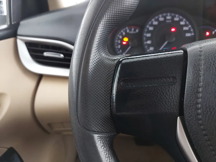 تويوتا يارس Y 2020 