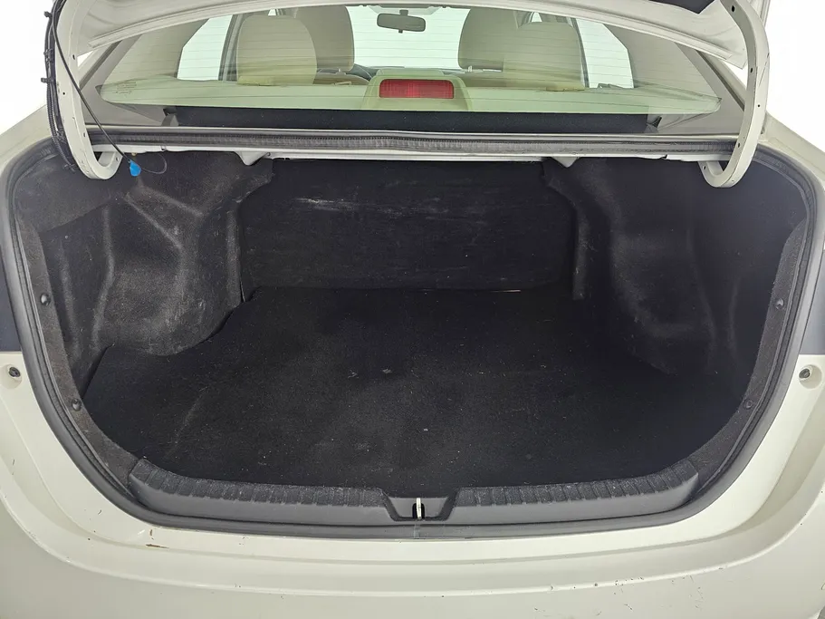 2019 Toyota Yaris  Y 