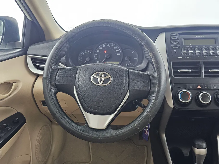 2019 Toyota Yaris  Y 