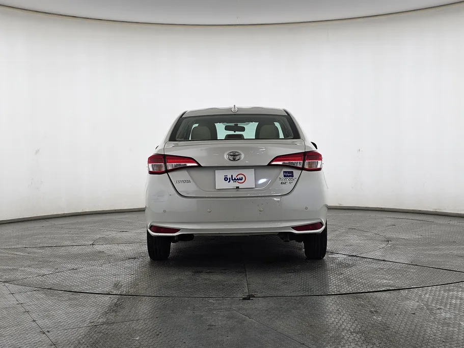 2019 Toyota Yaris  Y 