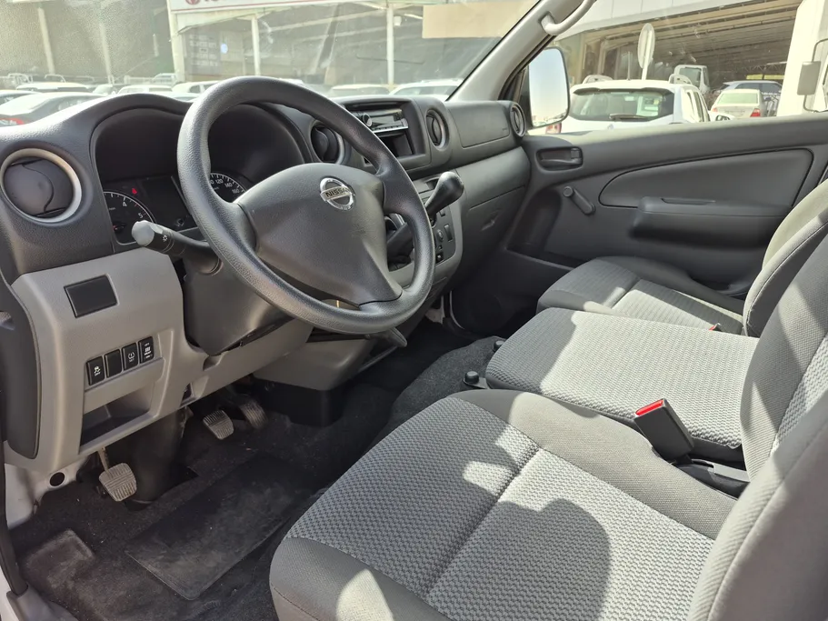 نيسان باص اورفان NV350 2021 