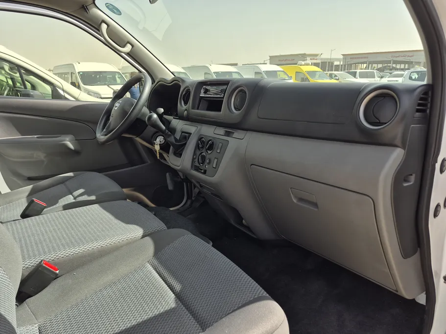 نيسان باص اورفان NV350 2021 