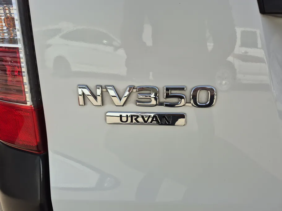 نيسان باص اورفان NV350 2021 