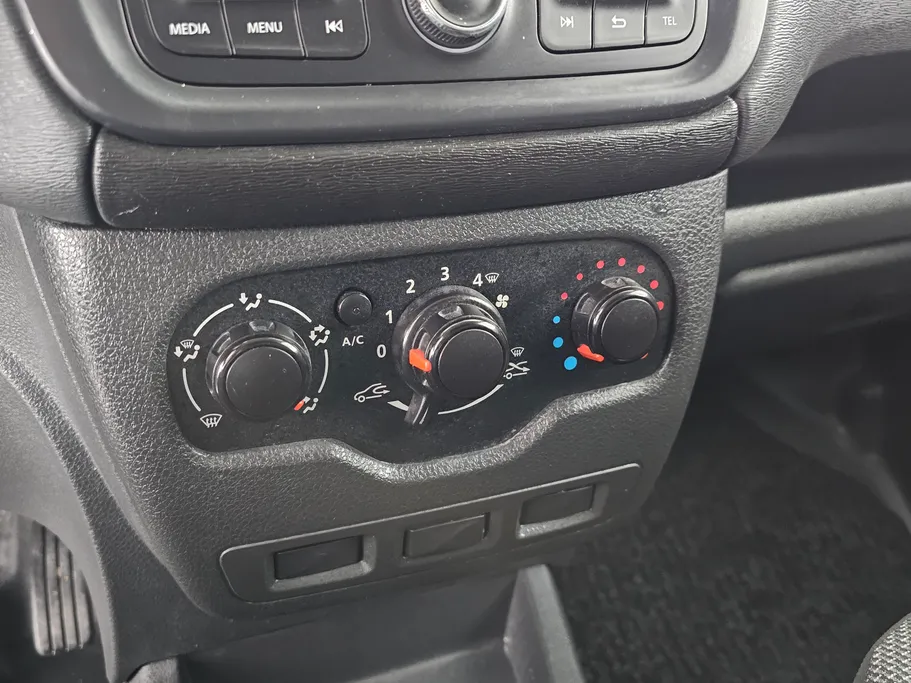 رينو دوكر Van بضاعة 2021 