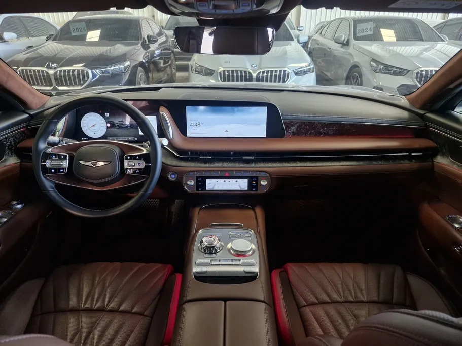 2023 Genesis G90 Platinum 