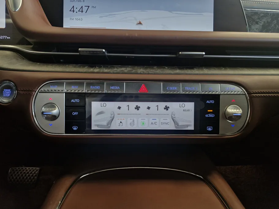 2023 Genesis G90 Platinum 