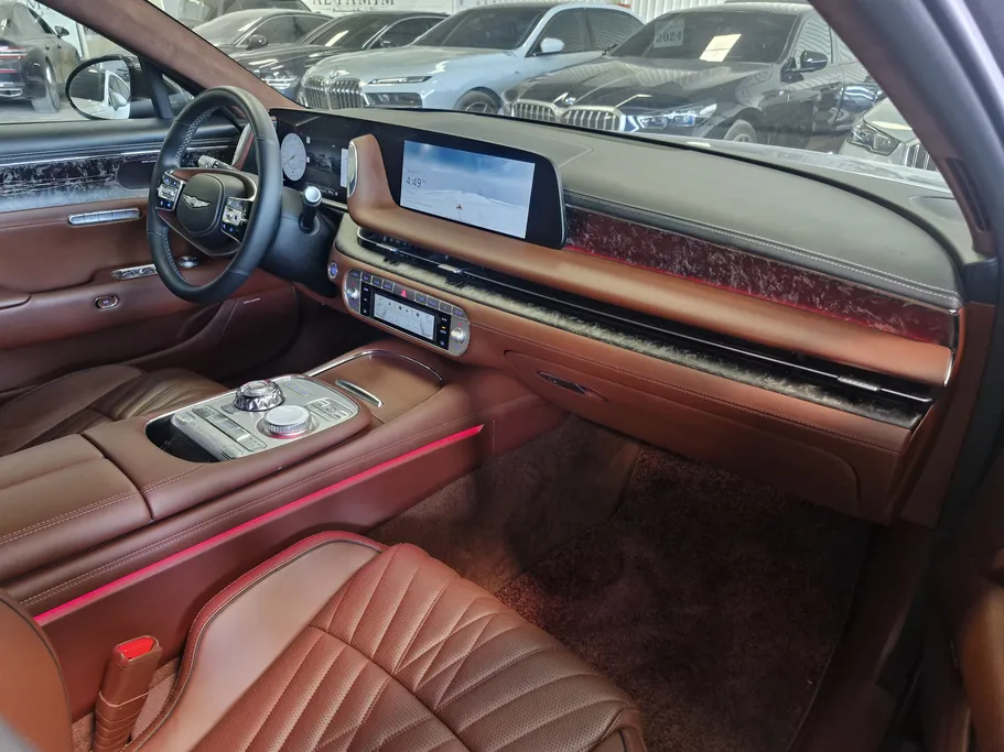 2023 Genesis G90 Platinum 