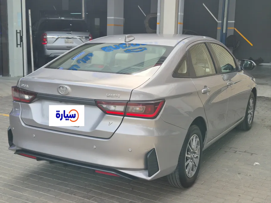 تويوتا يارس Y 2023 