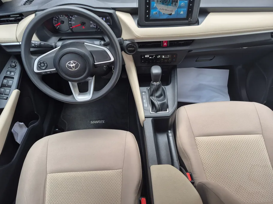 تويوتا يارس Y 2023 